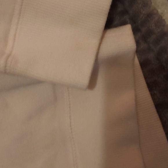 Scoop Neck Sparkle Heart Sweater - Picture 5 of 6